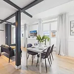 Apartmán Superapart Rakowiecka 43a - Dwupoziomowy *