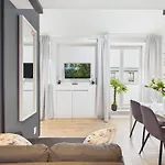 דירה Superapart Rakowiecka 43a - Dwupoziomowy ורשה