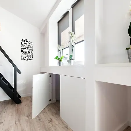 Superapart Rakowiecka 43a - Dwupoziomowy شقة